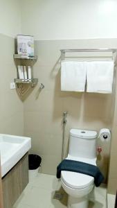 Condotel Staycation near MOA