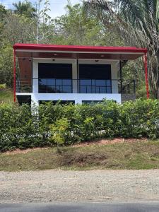 Hospedaje Quepos Tardes Doradas