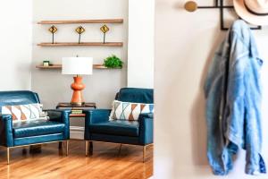 Stylish Home 1st Floor BR with Garage ABODEbucks