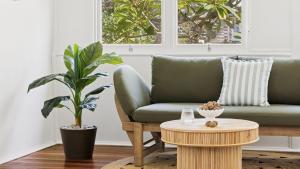 Sandy Cheeks - Charming Beach Cottage - Holiday Yamba