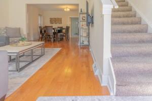 3BR-2BA Townhome TGE Neighborhood ABODEbucks
