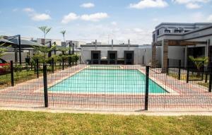 The Luxe Livin - Habitat Kappa H308