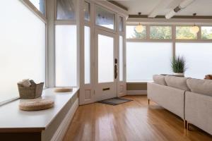 Gorgeous 5BR Storefront Home ABODEbucks