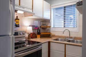 Harrison On The Lake, Walkable to Beach and Village