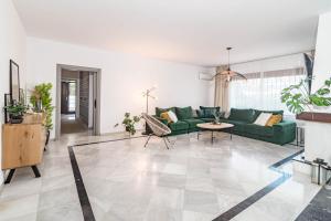 GRR - Elegant Villa with Exclusive Private Pool