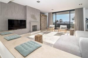 JDG7-Stunning holiday home 100 meters from beach