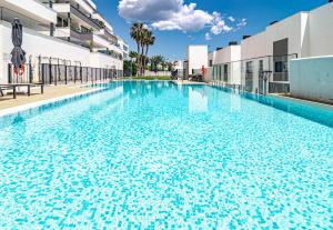 LME4.BB SB4.BB- Apotel Las Mesas by roomservices