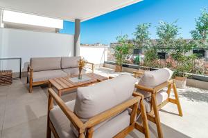 LME4.BB SB4.BB- Apotel Las Mesas by roomservices