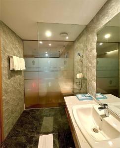 Virgo Nha Trang Five Stars - Man Ocean