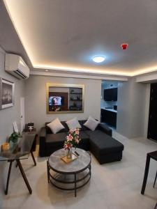 Aeon Tower close to, abreeza mall, sm lanang, church, hospital, g mall, airport