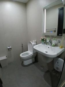 Aeon Tower close to, abreeza mall, sm lanang, church, hospital, g mall, airport