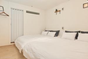 이태원중심, 넓게머무는공간#이태원역도보5분#가족여행#친구여행#단체여행#10인숙소#명동20분# 남산20분#최고의위치#호텔식침구#Staywon#장박픽업서비스