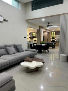 Ipoh Midtown 33 Funhouse by Verve