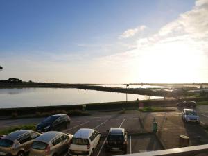 Étel : Appartement 3 Pièces, Parking, Animaux Acceptés - FR-1-479-236