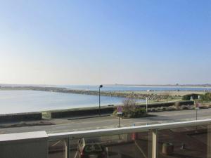 Étel : Appartement 3 Pièces, Parking, Animaux Acceptés - FR-1-479-236