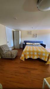 Cute Comfortable Spacious Studio