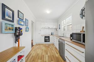 Belle Escapes - Life is a Beach