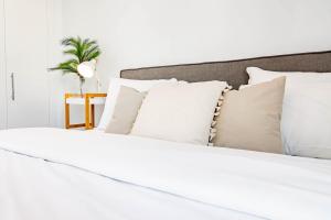 LM11.1A- Modern flat amazing views