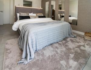 Oasis325- Top class penthouse with stunning views