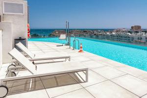 INF26H- Comfortable and spacious city apartment