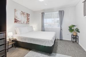 3-Bed Coastal Retreat in Central Margate