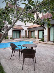 ozone pool villa phuket