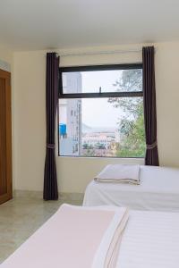 Huyenvu catba hostel