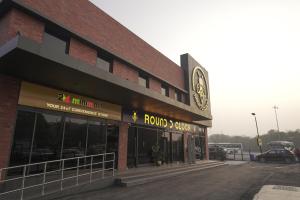 Round D Clock, IGI Airport