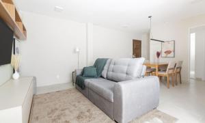 Tabas Maravilhoso apê 2 quartos Ipanema IP0052