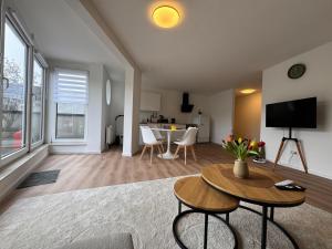 Zentrales Apartment mit Dachterrasse und Parkplatz