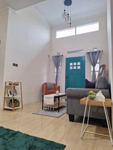 SYARIAH - Aesthetic 2BR Home by Sakura