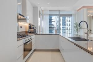 Marina Gate 1 - 2 Bedroom Apartment - Allsopp & Allsopp