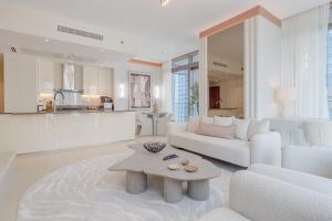 Marina Gate 1 - 2 Bedroom Apartment - Allsopp & Allsopp