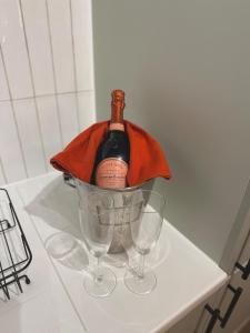 The Malthouse - Luxury City Apartment