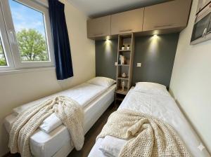 Sunset Beach Villa Modernes Waterfront für 6 Pers 5 Min zum Strand