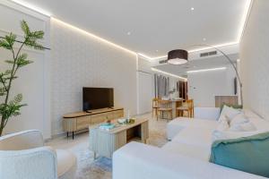 Elegant 2-Bedroom Apartment in Marina Heights 1, Dubai Marina