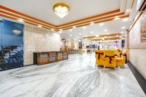 FabHotel Golden Mansion