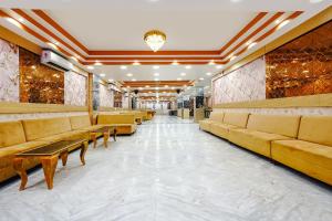 FabHotel Golden Mansion