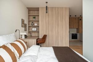 Stylish Studio in Ożarów Mazowiecki with Balcony by Noclegi Renters