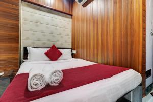 Super Hotel O Amma Bhau Residency