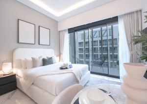 Free housekeeping visits during your stay - StayShort - Charming Studio Retreat in Meydan Perfect for 2