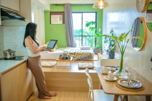 Zen One Studio Cozy Forest Retreat Near Abreeza