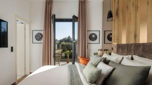 Villa Luxor by Villas Guide