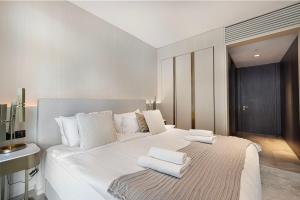 Five Palm Jumeirah Luxury Apartment - 3BR