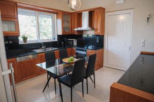 Sweven Villa Private Pool & Absolute Privacy , Stunning Sunsets