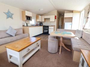 Willerby Aurora B14