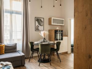 Bohemian Suites by Fragola Apartments