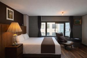 響時Kyouzi 3F長堀橋