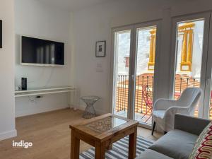 JUA01 - Apartamento Angustias - 2 Bedrooms