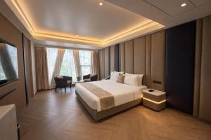 Dragonfly Hotel - The Art Hotel